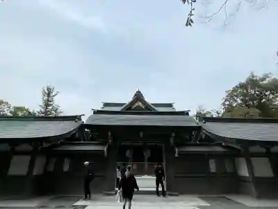 伊勢神宮内宮（皇大神宮）の{uncategorized: "未分類", other: "その他", undefined: "問題あり", building: "その他建物", grave: "お墓", sacred_gate: "鳥居", guardian: "狛犬", statue: "像", buddha: "仏像", history: "歴史", nature: "自然", garden: "庭園", animal: "動物", pagoda: "塔", temizu: "手水舎", mountain_gate: "山門・神門", sanctuary: "本殿・本堂", subordinate: "末社・摂社", art: "芸術", scenery: "景色", jizo: "地蔵", ema: "絵馬", goshuin: "御朱印", omikuji: "おみくじ", items: "授与品その他", amulet: "お守り", goshuincho: "御朱印帳", eats: "食事", festival: "お祭り", votive_dance: "神楽", shichigosan: "七五三参", wedding: "結婚式", experience: "体験その他", initially: "初詣", around: "周辺", anti_infection: "感染症対策"}