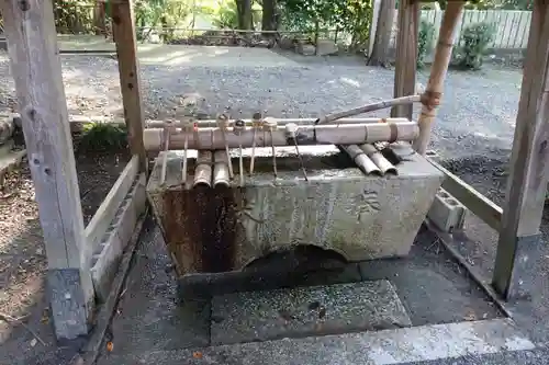 日根神社の手水