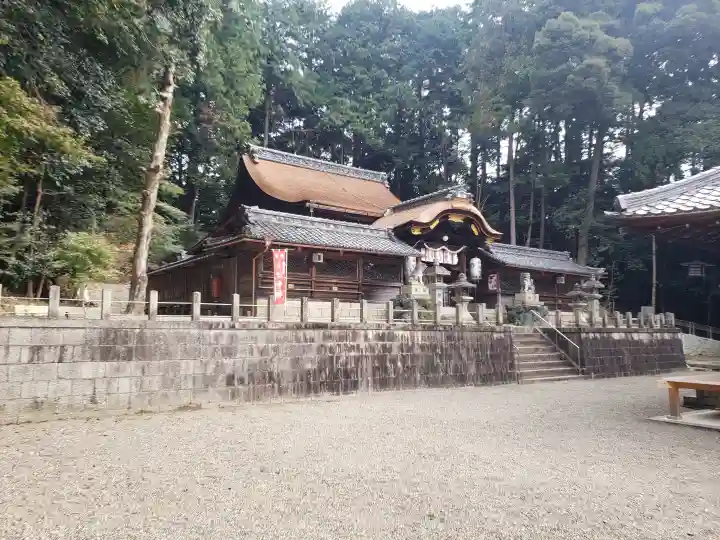 小槻神社の本殿・本堂