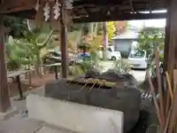 等彌神社の手水舎