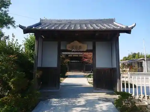 薬師堂の山門・神門