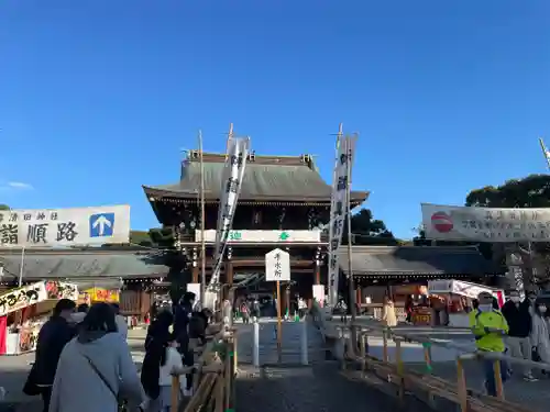 真清田神社の山門