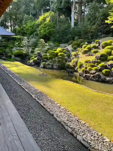 龍潭寺の庭園