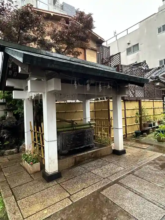皆中稲荷神社(東京都)