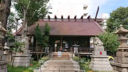 高円寺氷川神社の本殿・本堂