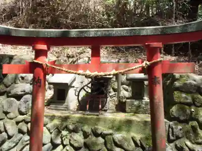 磯﨑稲荷神社の鳥居