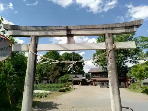 恒持神社の鳥居