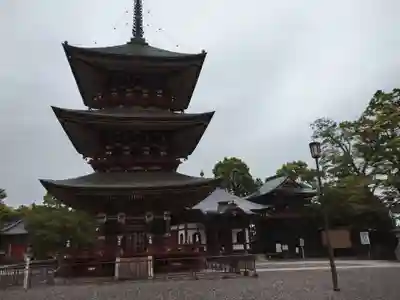 成田山新勝寺の塔