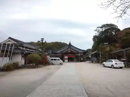 霊験寺の本殿