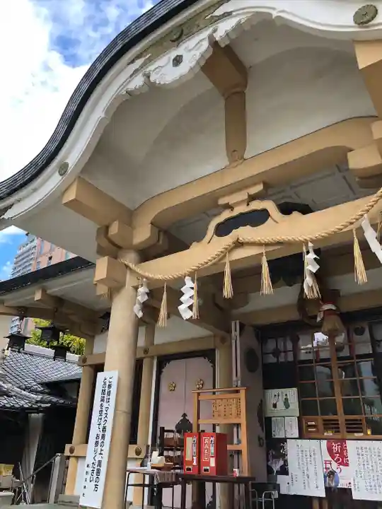 綱敷天神社の本殿・本堂