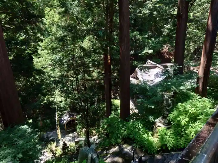 大嶽山那賀都神社(山梨県)