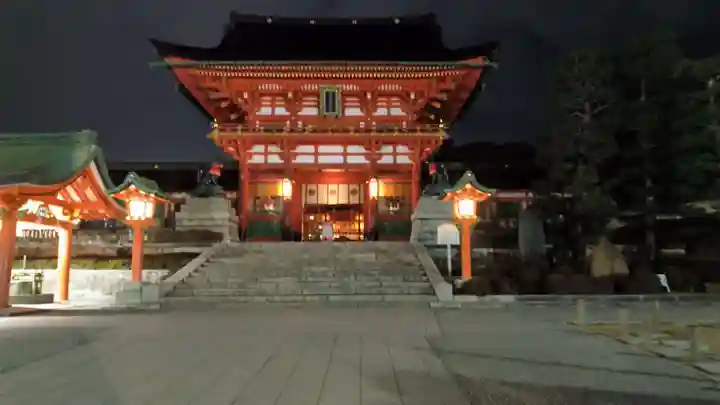 伏見稲荷大社(京都府)