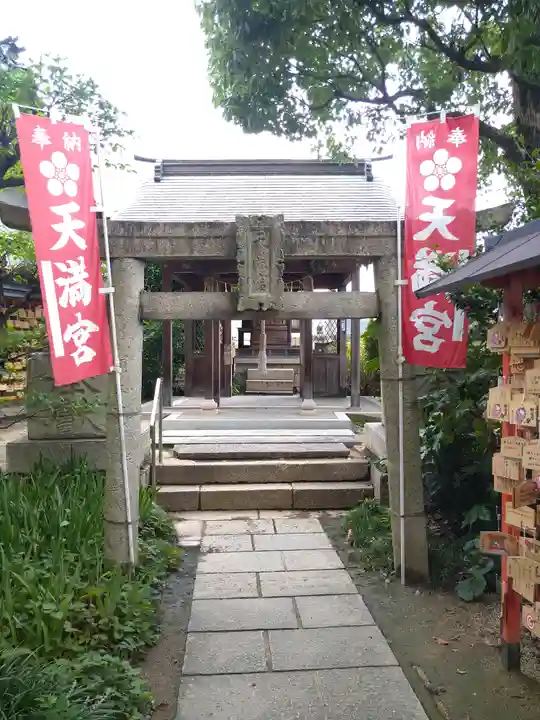 岡山神社の末社・摂社