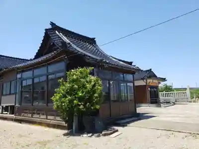 日尾神社の本殿・本堂