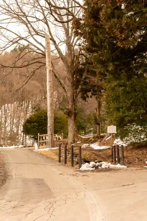 諏訪大社上社前宮(長野県)