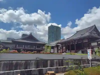 増上寺の本殿・本堂