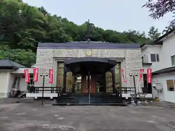 眞言寺の本殿・本堂