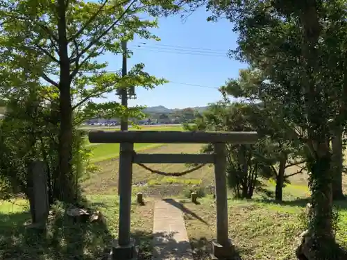 神明神社の鳥居