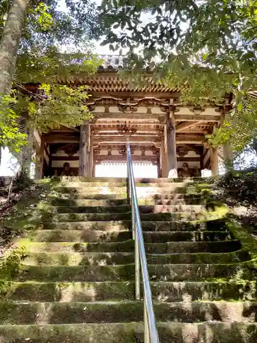 朝光寺の山門