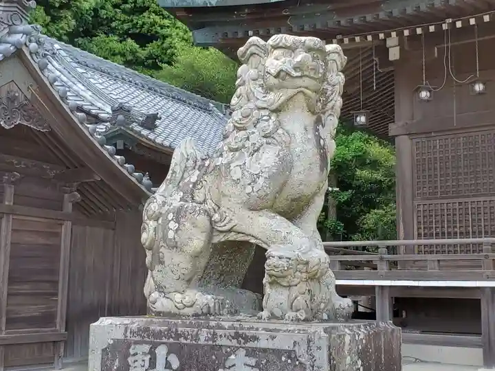 形原神社の狛犬