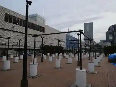 京王開運稲荷大明神の周辺