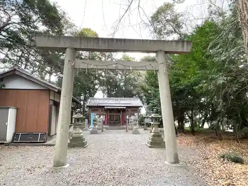 物部神社の鳥居