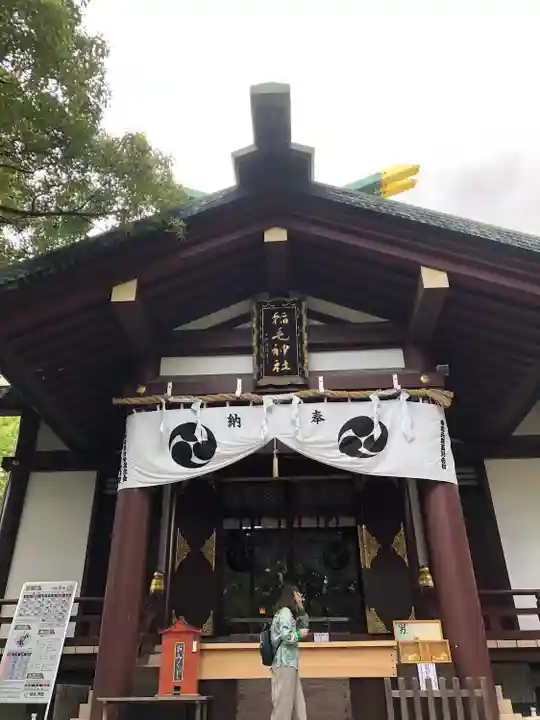 稲毛神社の本殿・本堂