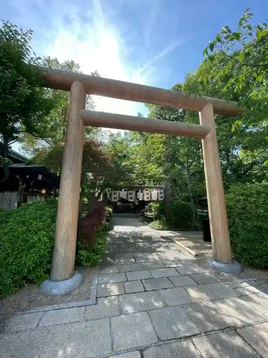 堀越神社の{uncategorized: "未分類", other: "その他", undefined: "問題あり", building: "その他建物", grave: "お墓", sacred_gate: "鳥居", guardian: "狛犬", statue: "像", buddha: "仏像", history: "歴史", nature: "自然", garden: "庭園", animal: "動物", pagoda: "塔", temizu: "手水舎", mountain_gate: "山門・神門", sanctuary: "本殿・本堂", subordinate: "末社・摂社", art: "芸術", scenery: "景色", jizo: "地蔵", ema: "絵馬", goshuin: "御朱印", omikuji: "おみくじ", items: "授与品その他", amulet: "お守り", goshuincho: "御朱印帳", eats: "食事", festival: "お祭り", votive_dance: "神楽", shichigosan: "七五三参", wedding: "結婚式", experience: "体験その他", initially: "初詣", around: "周辺", anti_infection: "感染症対策"}