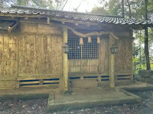 宿努神社の{uncategorized: "未分類", other: "その他", undefined: "問題あり", building: "その他建物", grave: "お墓", sacred_gate: "鳥居", guardian: "狛犬", statue: "像", buddha: "仏像", history: "歴史", nature: "自然", garden: "庭園", animal: "動物", pagoda: "塔", temizu: "手水舎", mountain_gate: "山門・神門", sanctuary: "本殿・本堂", subordinate: "末社・摂社", art: "芸術", scenery: "景色", jizo: "地蔵", ema: "絵馬", goshuin: "御朱印", omikuji: "おみくじ", items: "授与品その他", amulet: "お守り", goshuincho: "御朱印帳", eats: "食事", festival: "お祭り", votive_dance: "神楽", shichigosan: "七五三参", wedding: "結婚式", experience: "体験その他", initially: "初詣", around: "周辺", anti_infection: "感染症対策"}