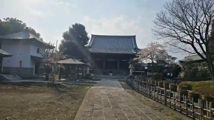 金剛院の{uncategorized: "未分類", other: "その他", undefined: "問題あり", building: "その他建物", grave: "お墓", sacred_gate: "鳥居", guardian: "狛犬", statue: "像", buddha: "仏像", history: "歴史", nature: "自然", garden: "庭園", animal: "動物", pagoda: "塔", temizu: "手水舎", mountain_gate: "山門・神門", sanctuary: "本殿・本堂", subordinate: "末社・摂社", art: "芸術", scenery: "景色", jizo: "地蔵", ema: "絵馬", goshuin: "御朱印", omikuji: "おみくじ", items: "授与品その他", amulet: "お守り", goshuincho: "御朱印帳", eats: "食事", festival: "お祭り", votive_dance: "神楽", shichigosan: "七五三参", wedding: "結婚式", experience: "体験その他", initially: "初詣", around: "周辺", anti_infection: "感染症対策"}
