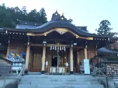 丹生川上神社(上社)の本殿・本堂