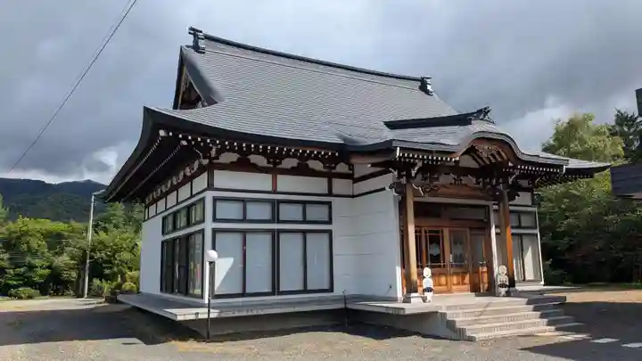 浄徳寺の本殿・本堂