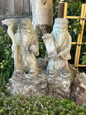 大覚寺の{uncategorized: "未分類", other: "その他", undefined: "問題あり", building: "その他建物", grave: "お墓", sacred_gate: "鳥居", guardian: "狛犬", statue: "像", buddha: "仏像", history: "歴史", nature: "自然", garden: "庭園", animal: "動物", pagoda: "塔", temizu: "手水舎", mountain_gate: "山門・神門", sanctuary: "本殿・本堂", subordinate: "末社・摂社", art: "芸術", scenery: "景色", jizo: "地蔵", ema: "絵馬", goshuin: "御朱印", omikuji: "おみくじ", items: "授与品その他", amulet: "お守り", goshuincho: "御朱印帳", eats: "食事", festival: "お祭り", votive_dance: "神楽", shichigosan: "七五三参", wedding: "結婚式", experience: "体験その他", initially: "初詣", around: "周辺", anti_infection: "感染症対策"}