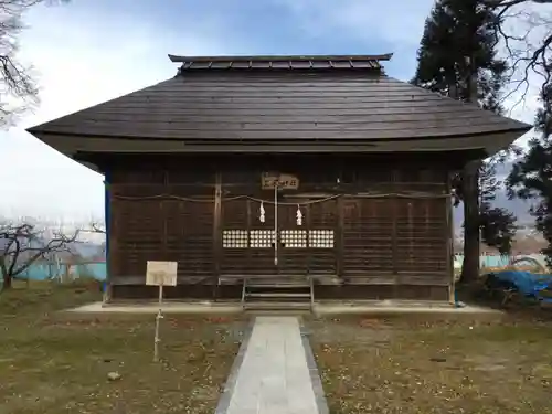 笠原神社の本殿・本堂