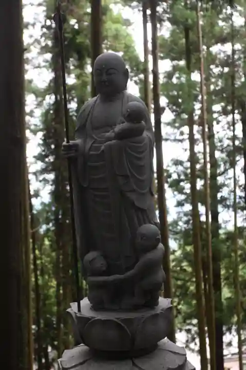 宝山寺奥之院(奈良県)