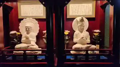 大観密寺の仏像