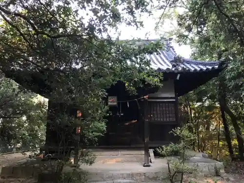 宇夫階神社の末社・摂社