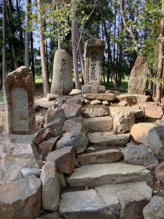 比良賀神社の末社・摂社