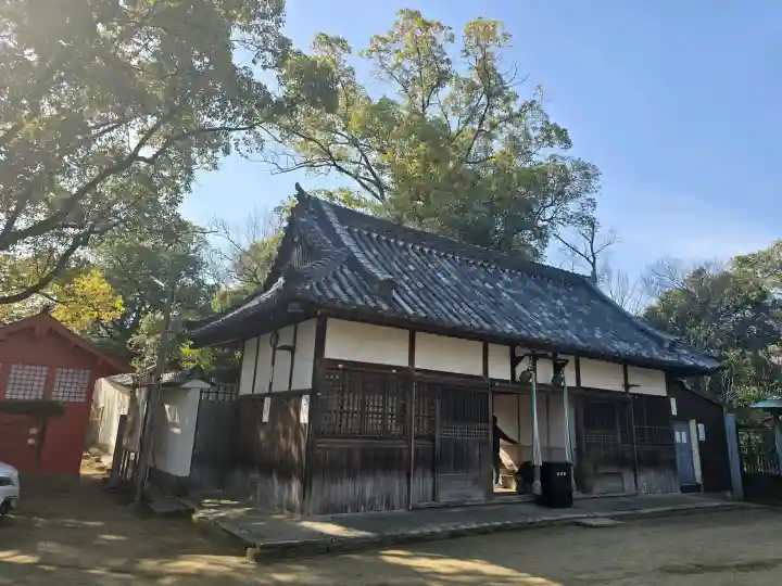 菱木神社の{uncategorized: "未分類", other: "その他", undefined: "問題あり", building: "その他建物", grave: "お墓", sacred_gate: "鳥居", guardian: "狛犬", statue: "像", buddha: "仏像", history: "歴史", nature: "自然", garden: "庭園", animal: "動物", pagoda: "塔", temizu: "手水舎", mountain_gate: "山門・神門", sanctuary: "本殿・本堂", subordinate: "末社・摂社", art: "芸術", scenery: "景色", jizo: "地蔵", ema: "絵馬", goshuin: "御朱印", omikuji: "おみくじ", items: "授与品その他", amulet: "お守り", goshuincho: "御朱印帳", eats: "食事", festival: "お祭り", votive_dance: "神楽", shichigosan: "七五三参", wedding: "結婚式", experience: "体験その他", initially: "初詣", around: "周辺", anti_infection: "感染症対策"}
