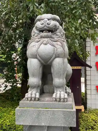 成田山 萬福院の狛犬