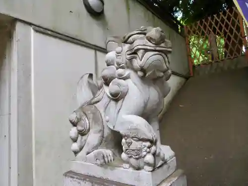 自由が丘熊野神社の狛犬