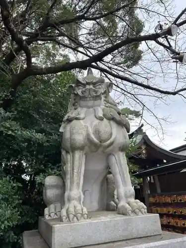 寒川神社の狛犬