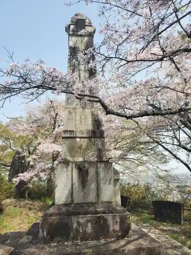 錦着山護国神社のその他建物