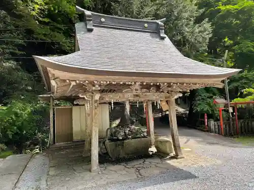 満願寺の手水舎