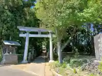 八幡社の{uncategorized: "未分類", other: "その他", undefined: "問題あり", building: "その他建物", grave: "お墓", sacred_gate: "鳥居", guardian: "狛犬", statue: "像", buddha: "仏像", history: "歴史", nature: "自然", garden: "庭園", animal: "動物", pagoda: "塔", temizu: "手水舎", mountain_gate: "山門・神門", sanctuary: "本殿・本堂", subordinate: "末社・摂社", art: "芸術", scenery: "景色", jizo: "地蔵", ema: "絵馬", goshuin: "御朱印", omikuji: "おみくじ", items: "授与品その他", amulet: "お守り", goshuincho: "御朱印帳", eats: "食事", festival: "お祭り", votive_dance: "神楽", shichigosan: "七五三参", wedding: "結婚式", experience: "体験その他", initially: "初詣", around: "周辺", anti_infection: "感染症対策"}