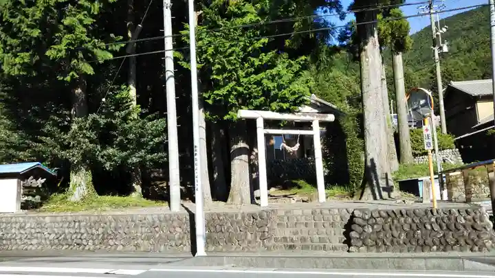 八幡神社のその他建物