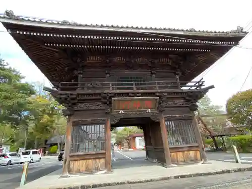 玉村八幡宮の山門・神門