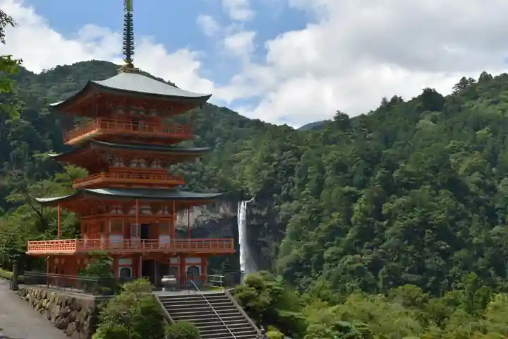 熊野那智大社の塔
