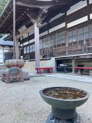 妙巌寺の本殿・本堂