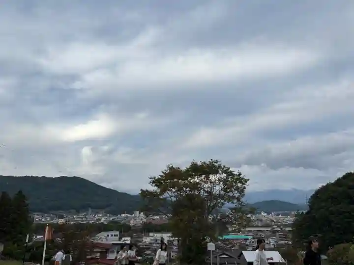 諏訪大社上社前宮(長野県)